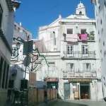 In Beco Da Formosa In Alfama - * Lissabon