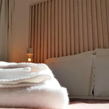 In Beco Da Formosa In Alfama - * Lizbona