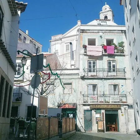 In Beco Da Formosa In Alfama - * ליסבון